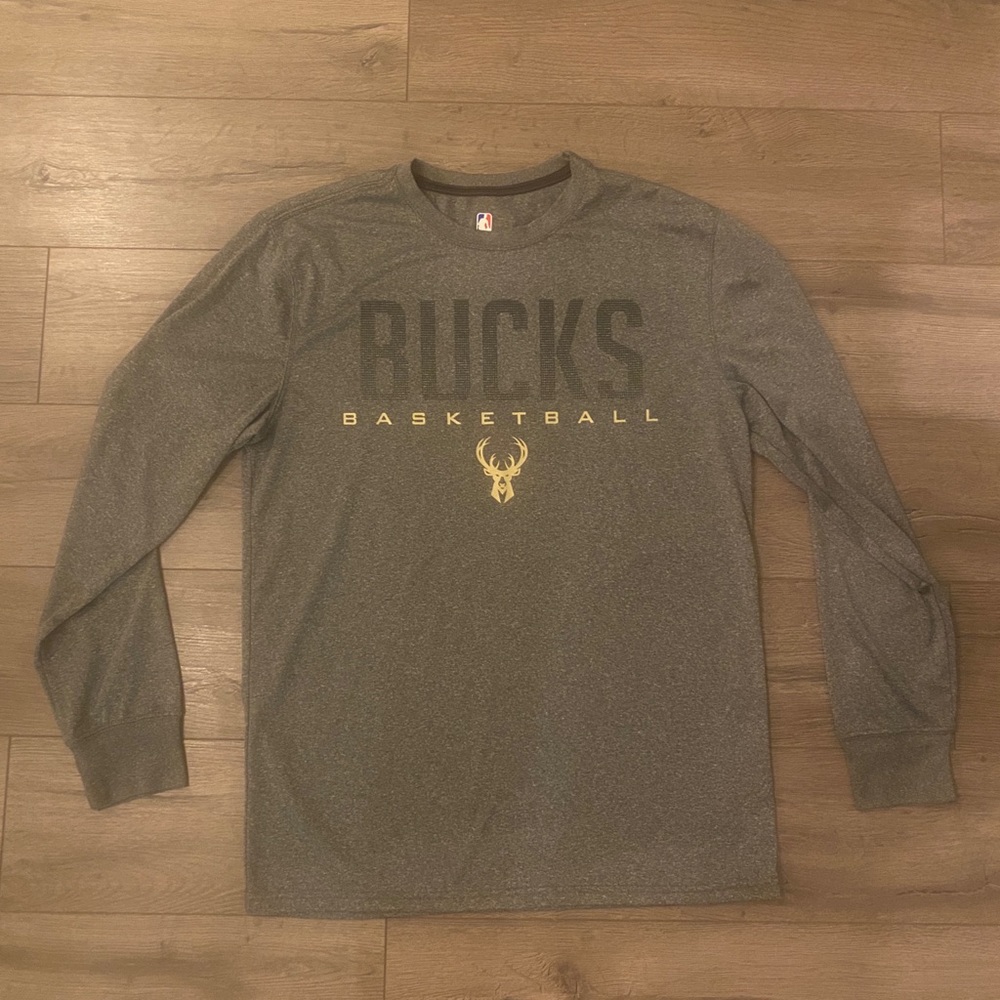 Milwaukee Bucks Long Sleeve Shirt